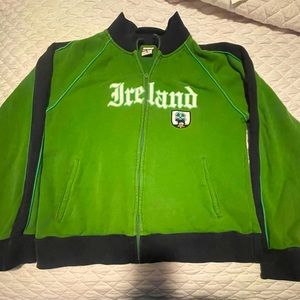 Size-M, navy blue and green